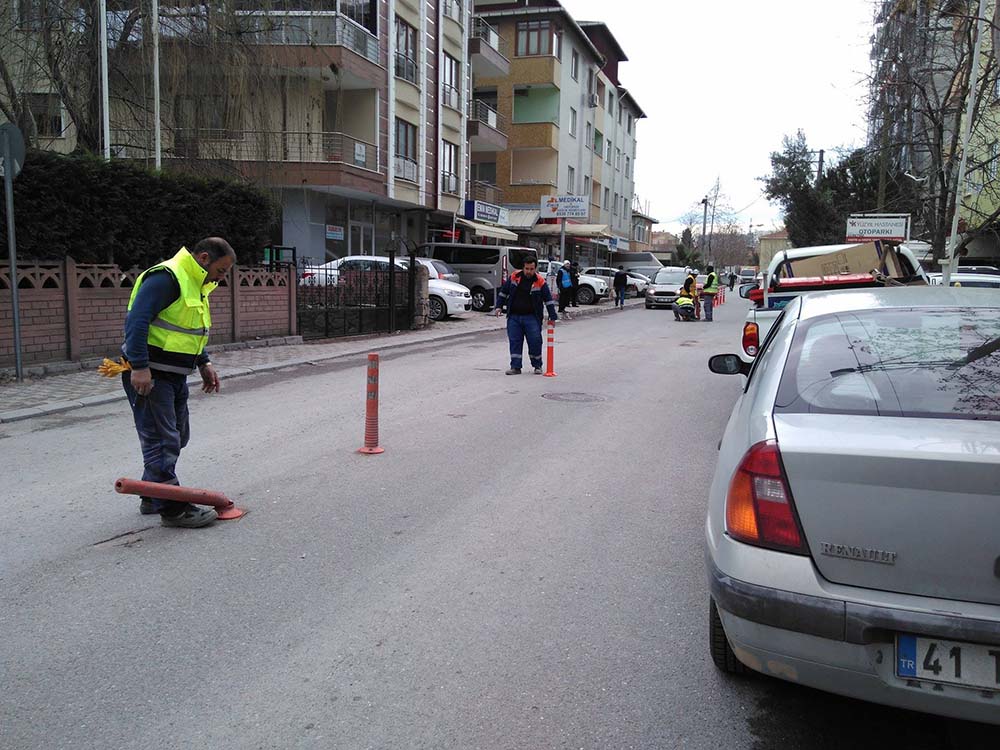 Plastik yol ayırıcı dayanmıyor