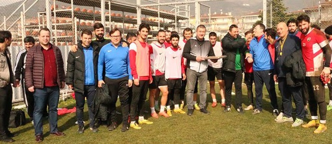 BİRLİKSPOR’A DESTEK