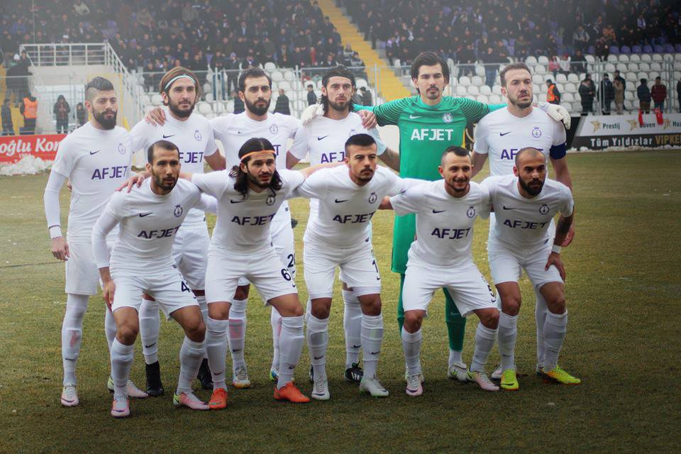 AFYON EVİNDE KAYBETMİYOR