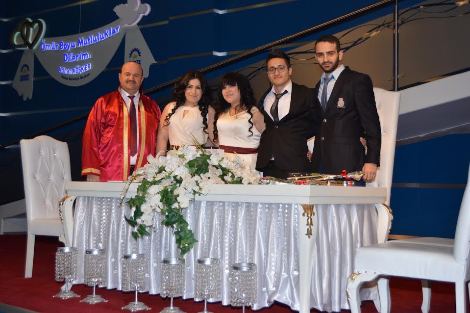 Sevgililer Günü’nde 25 özel ‘EVET’