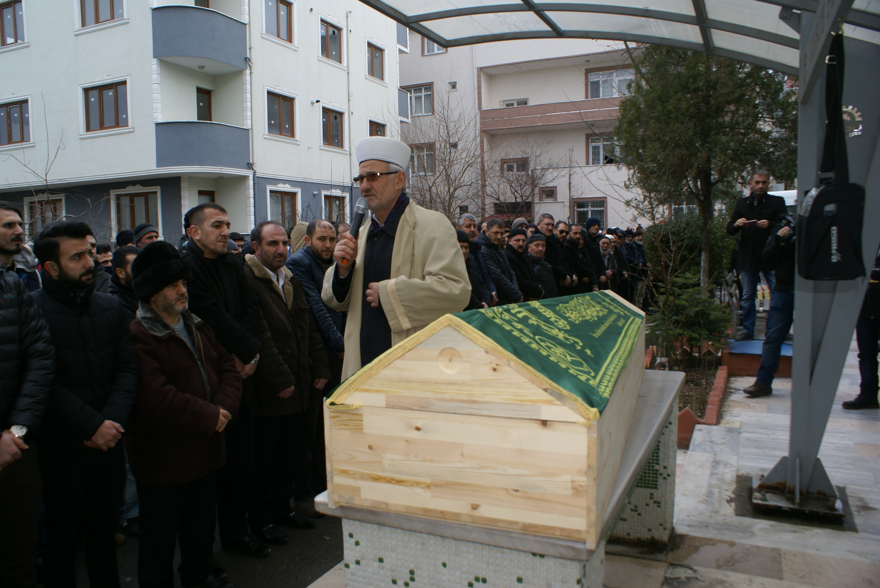 Orhan Danış toprağa verildi
