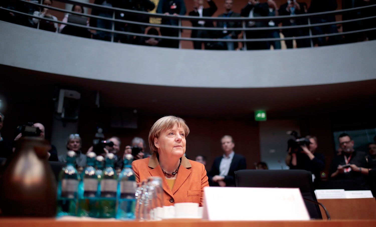 Merkel 5 saat ifade verdi