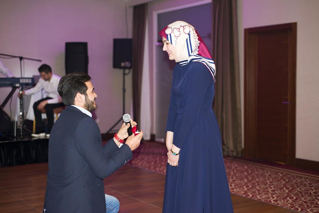 ROTADAN MUHTEŞEM GALA GECESİ