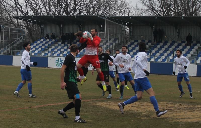 ÇAYIROVA FIRSAT TEPTİ