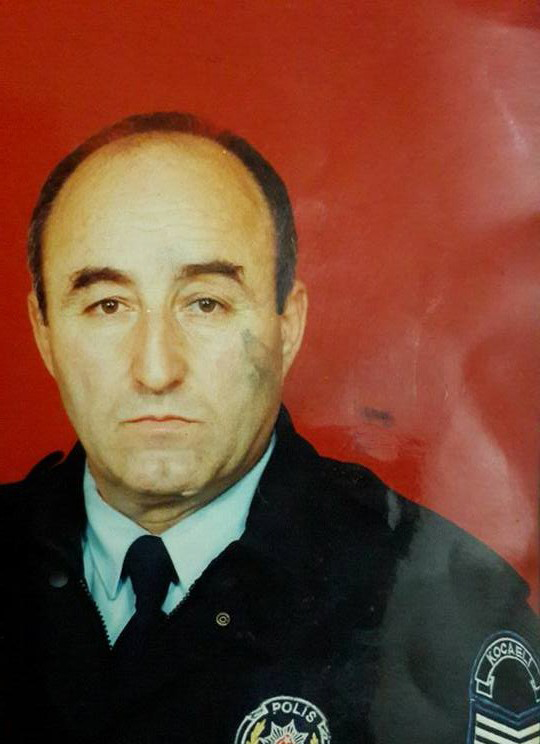 Sevenleri Zeki Aksoy’u unutmadı