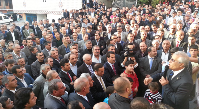 Halit Yaşar aday adaylığını açıkladı