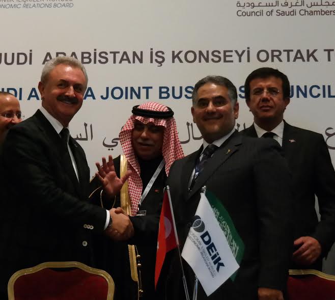 Ticaret ve Sanayi Odası’nı ziyaret etti