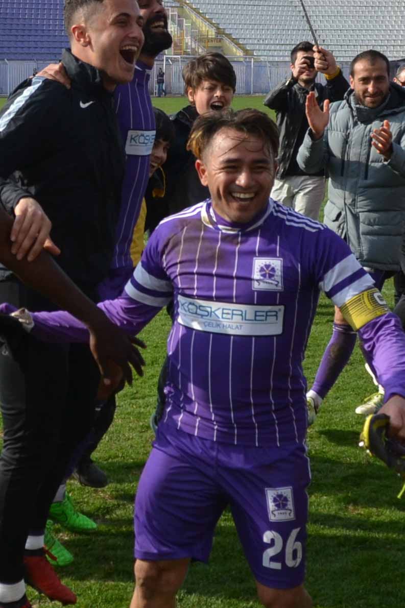 BÖYLE MAÇLARI SEVERSİN