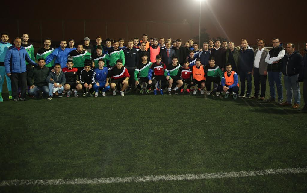 KARABACAK'TAN AMATÖR SPORA DESTEK