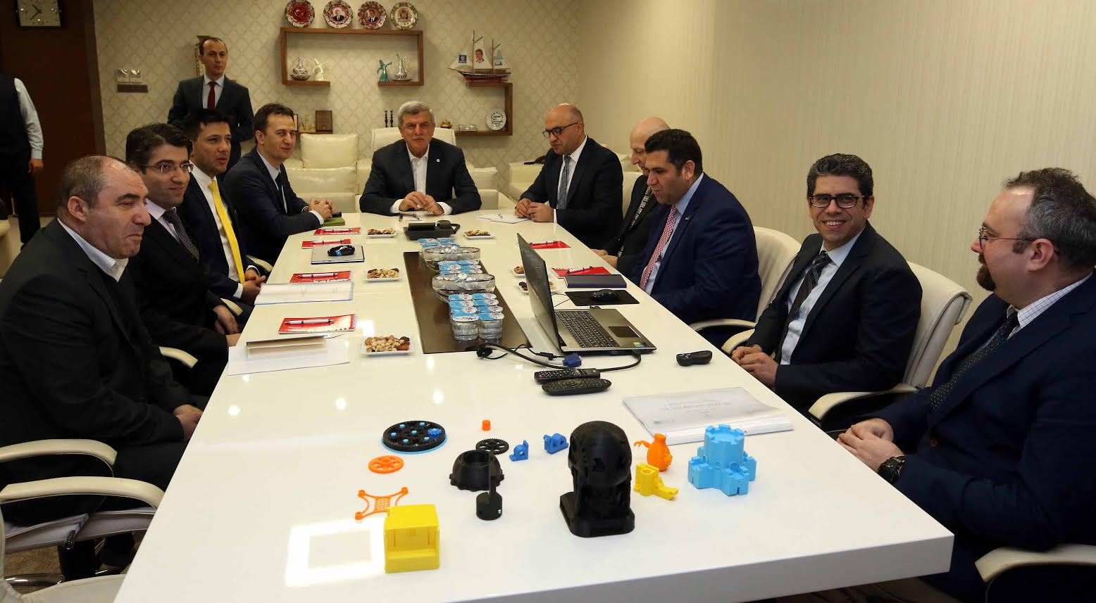 Karaosmanoğlu’na GTÜ’den deprem sunumu