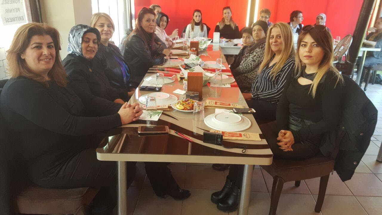 MHP’li Kadınlar, 8 Mart’ı kutladı