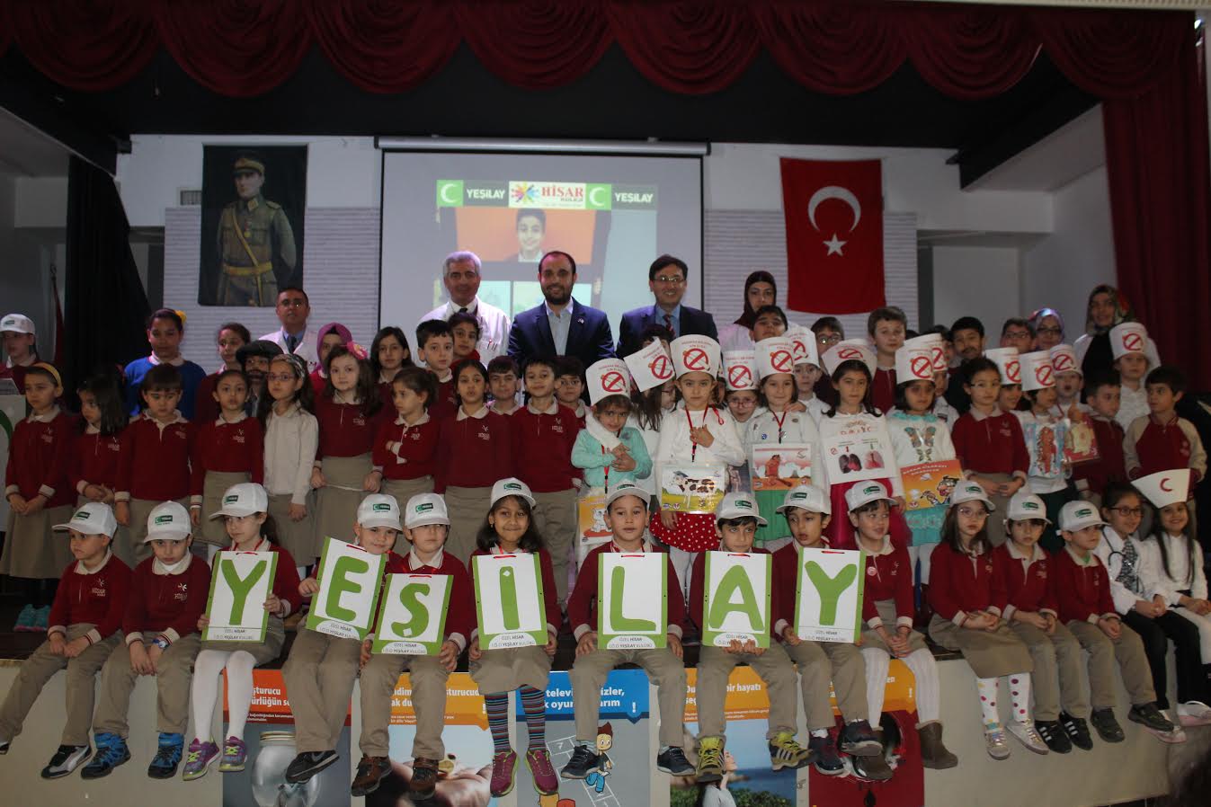 Yeşilay haftasını coşkuyla kutladılar 