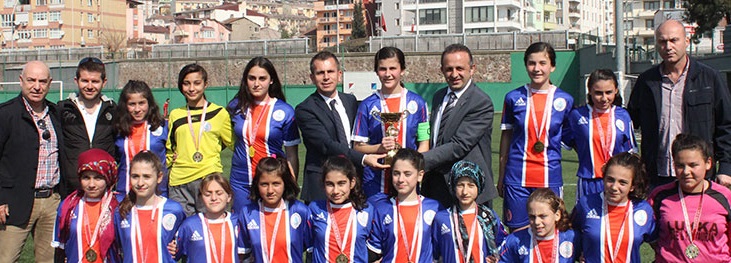 KIZLARDA BİRİNCİ İGSAŞ