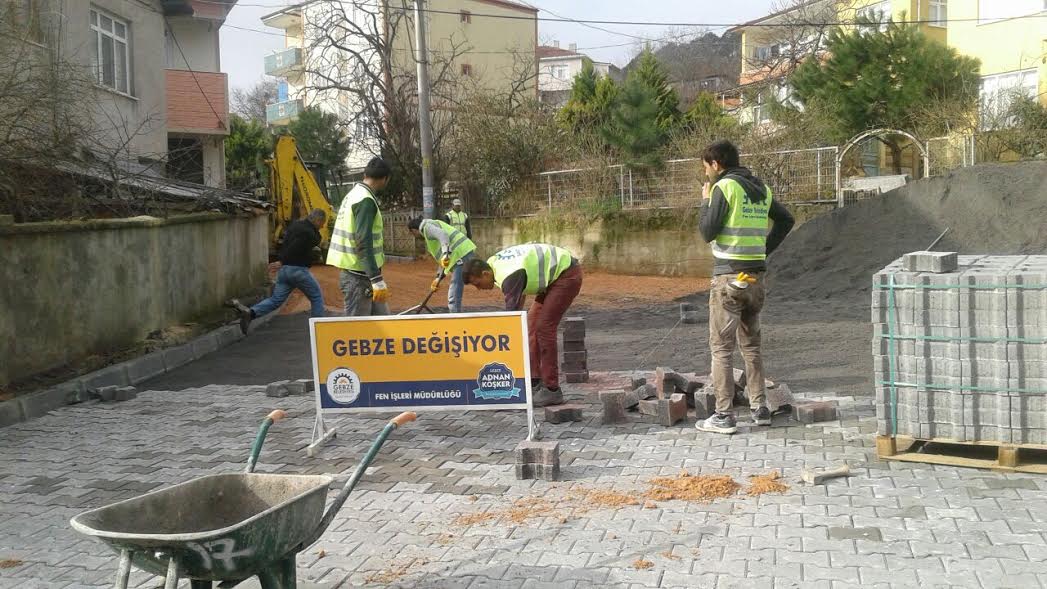 Cumaköy’de üstyapı çalışmaları