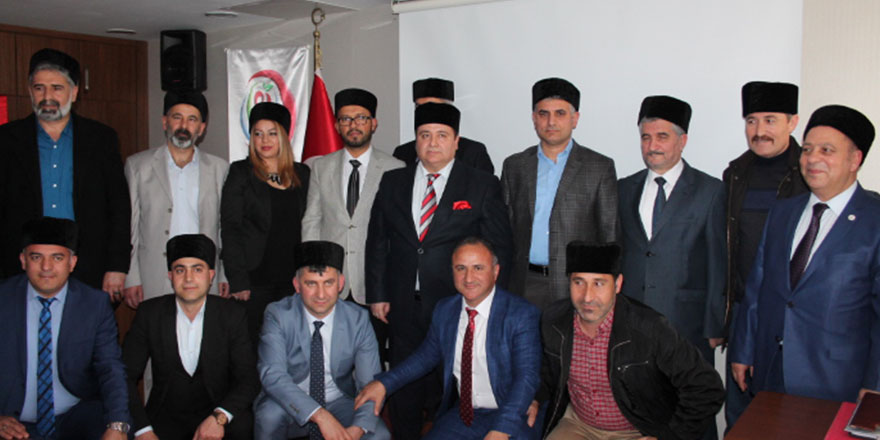 Karapapaklar yeni yönetimini seçti