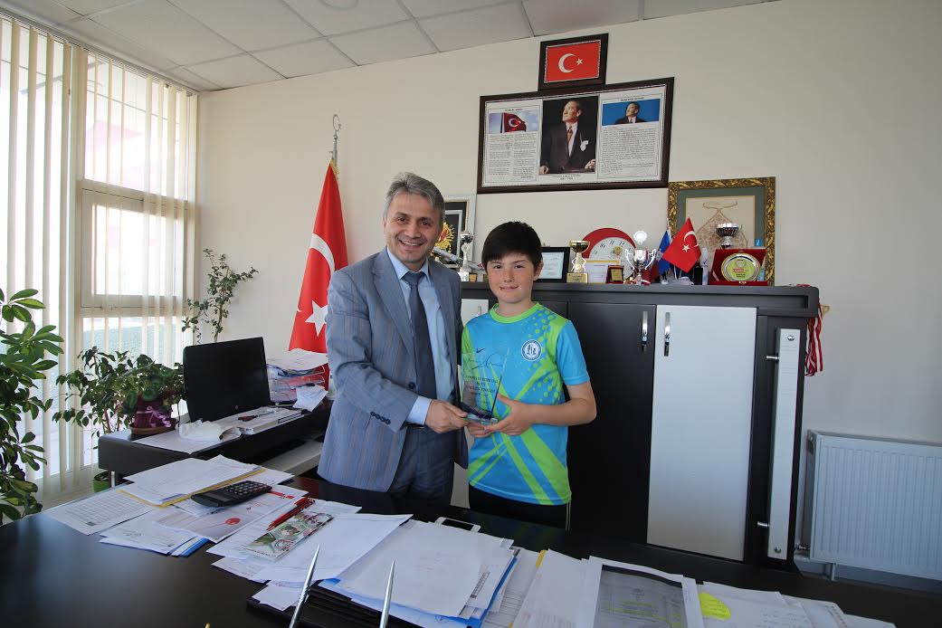 ATAKAN BAŞARIYA DOYMUYOR