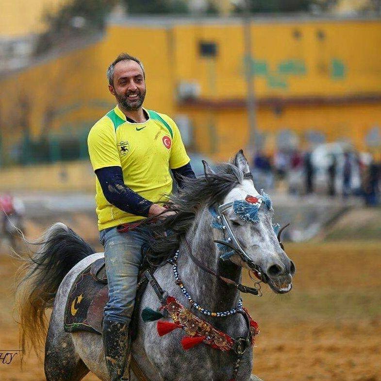 ATTAN DÜŞTÜ YOĞUN BAKIMA ALINDI