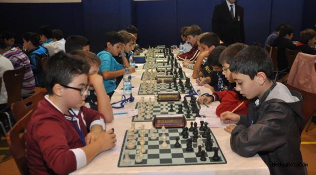 Ödüllü Satranç Şampiyonası