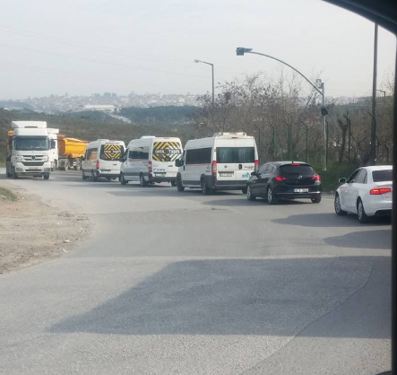 Eski İstanbul yolu yetersiz kalıyor