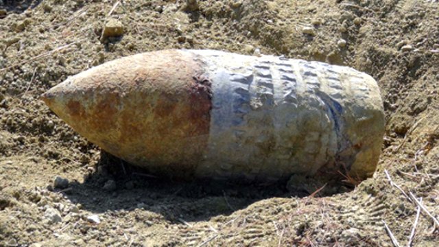 Hafriyat alanından top çıktı