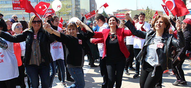 2 Nisan Dünya Otizm Farkındalık günü