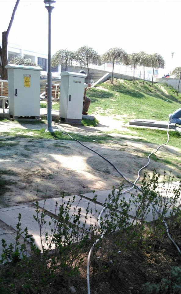 Belediyenin elektriğini kullanıyorlarmış!