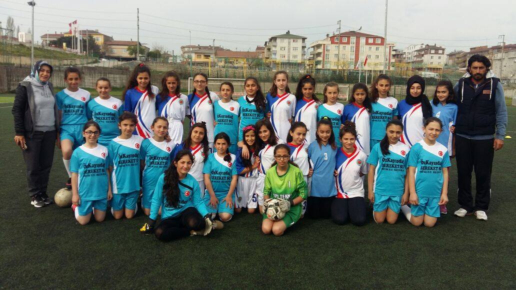 Darıca Küçük Kızlar Futbol Final müsabakaları