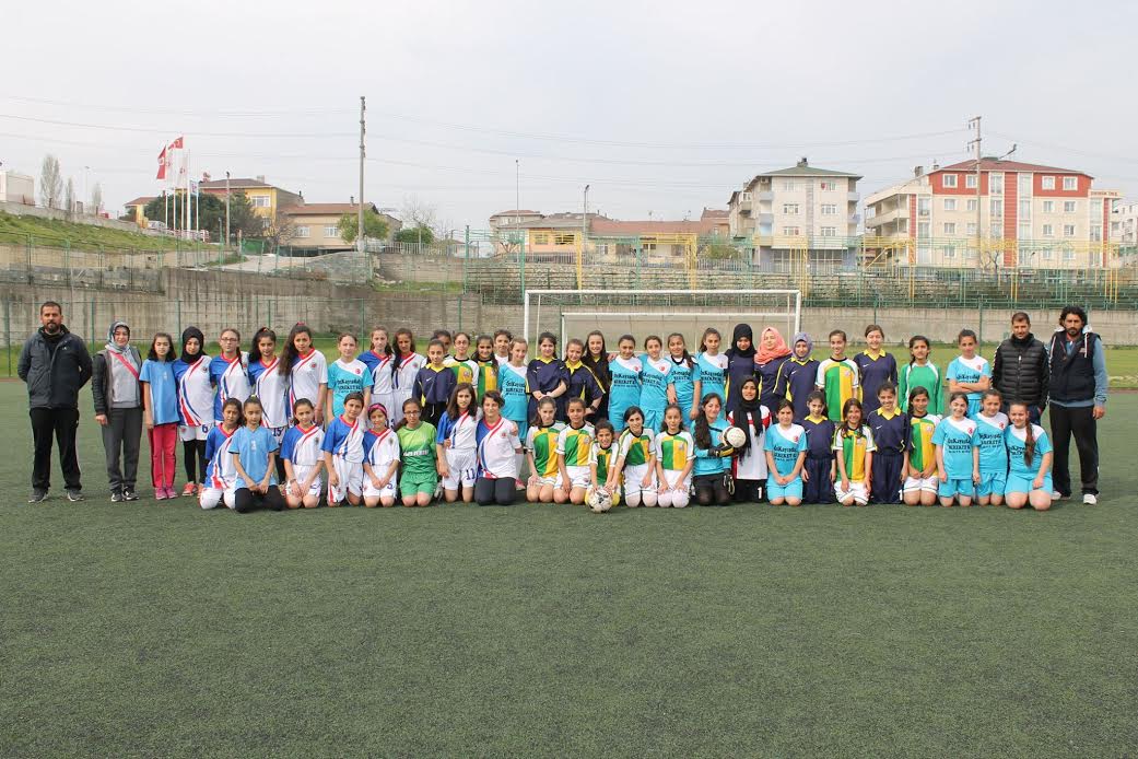 ŞAMPİYON BARIŞ ORTAOKULU