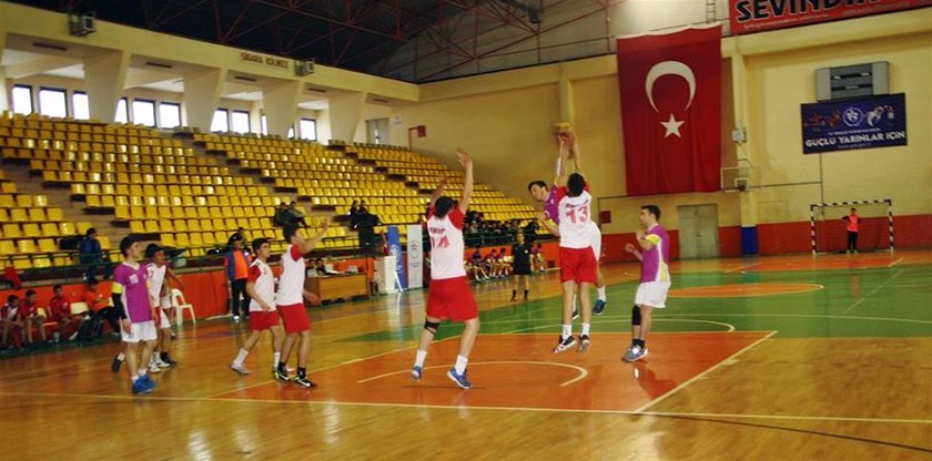 Hentbola Gebze damgası