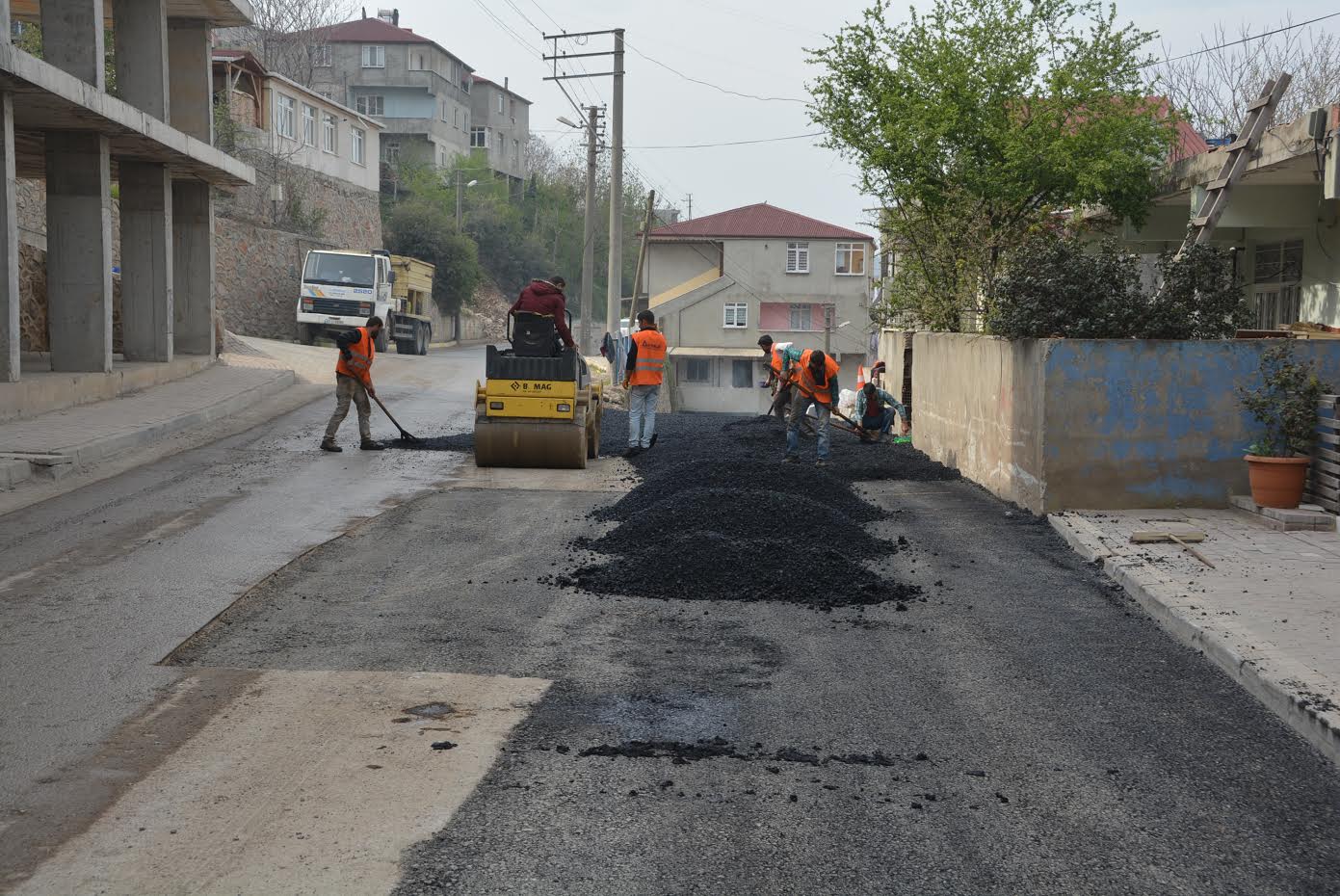Asfalt çalışmaları hız kazandı