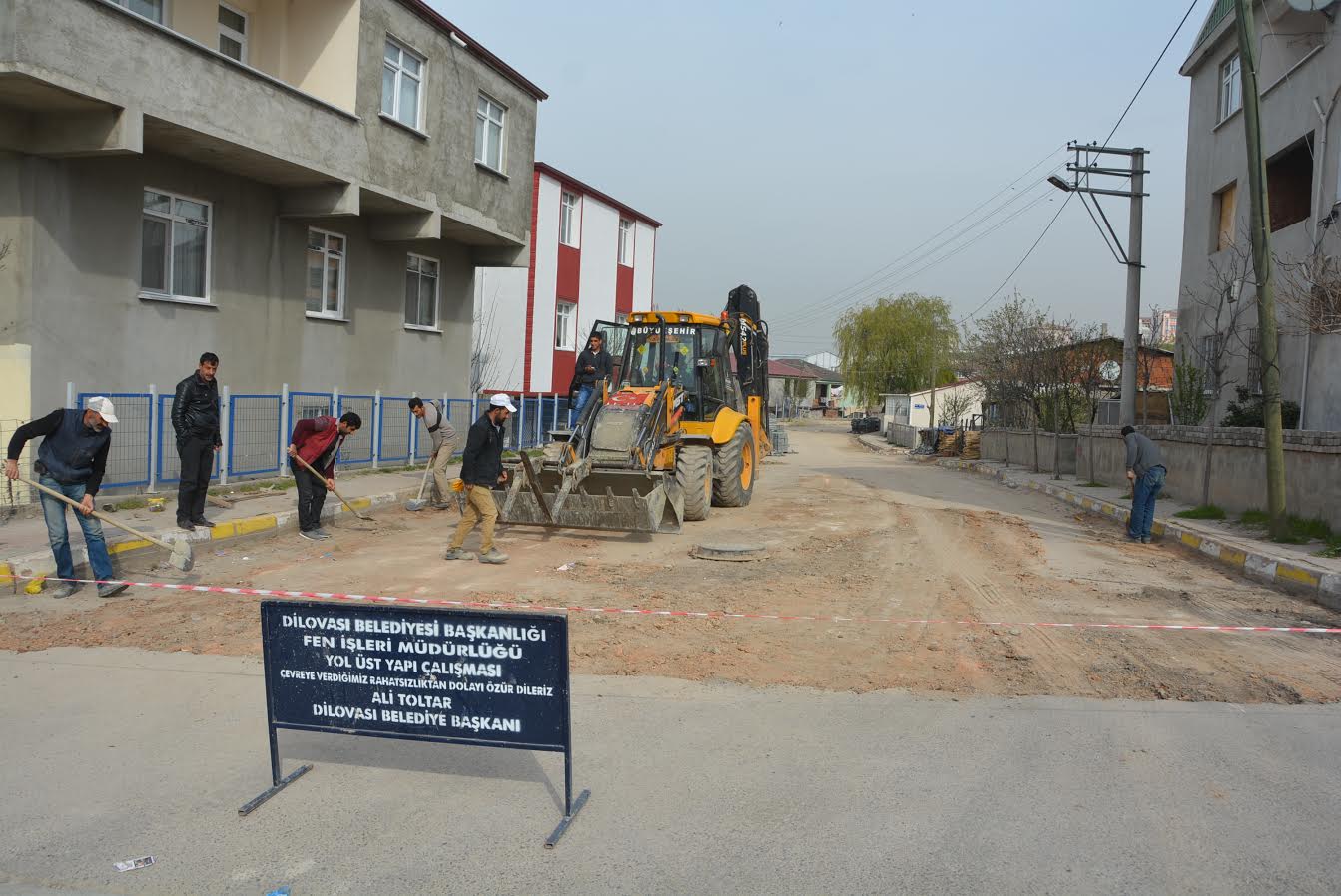 Barış Caddesi sil baştan yenileniyor