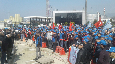 TÜPRAŞ’ta eylem düzenlendi