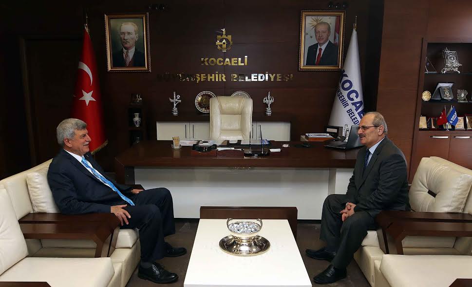 Arslan, Karaosmanoğlu'na veda etti