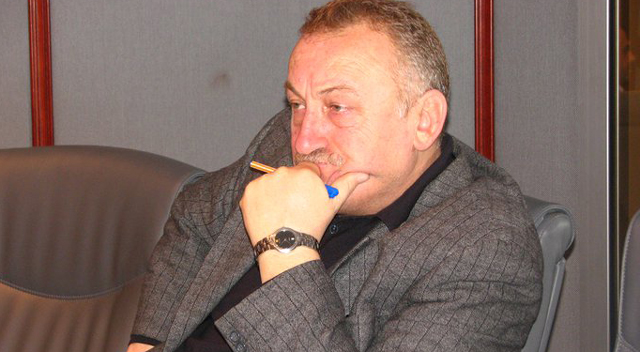 “Meclis üyeleri de önseçimle belirlensin”