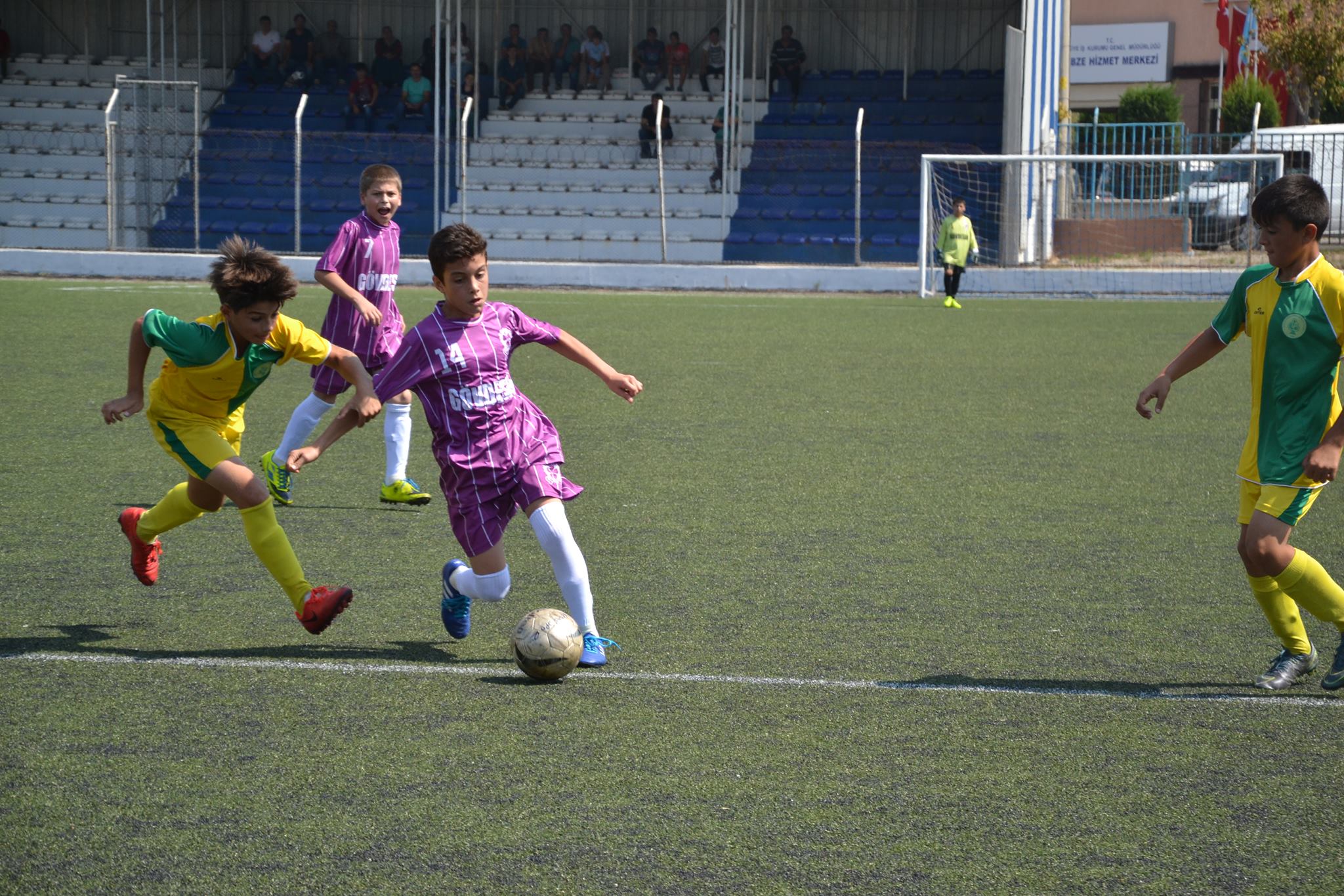 FUTBOL ŞÖLENİ BAŞLIYOR