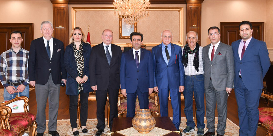 Vali Güzeloğlu’na anlamlı ziyaret