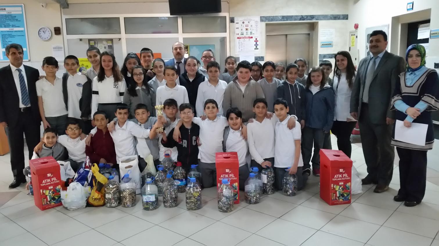 600 kilo atık pil topladılar