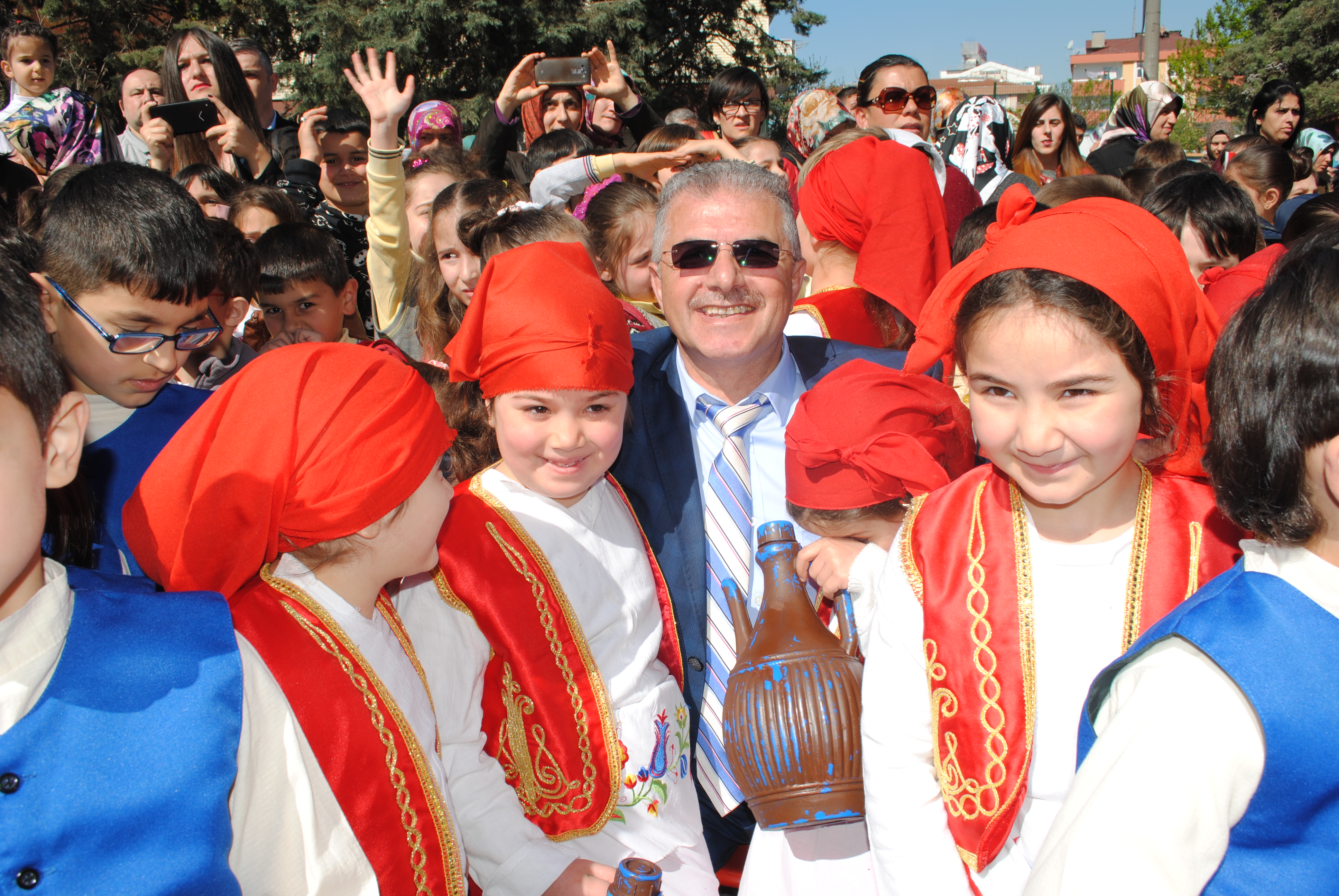 Kroman Çelik’te bayram coşkusu