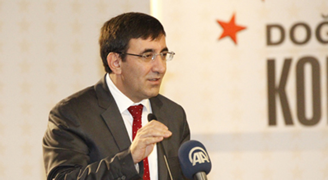 “Demokrasi olmadan girişimcilik olmaz”