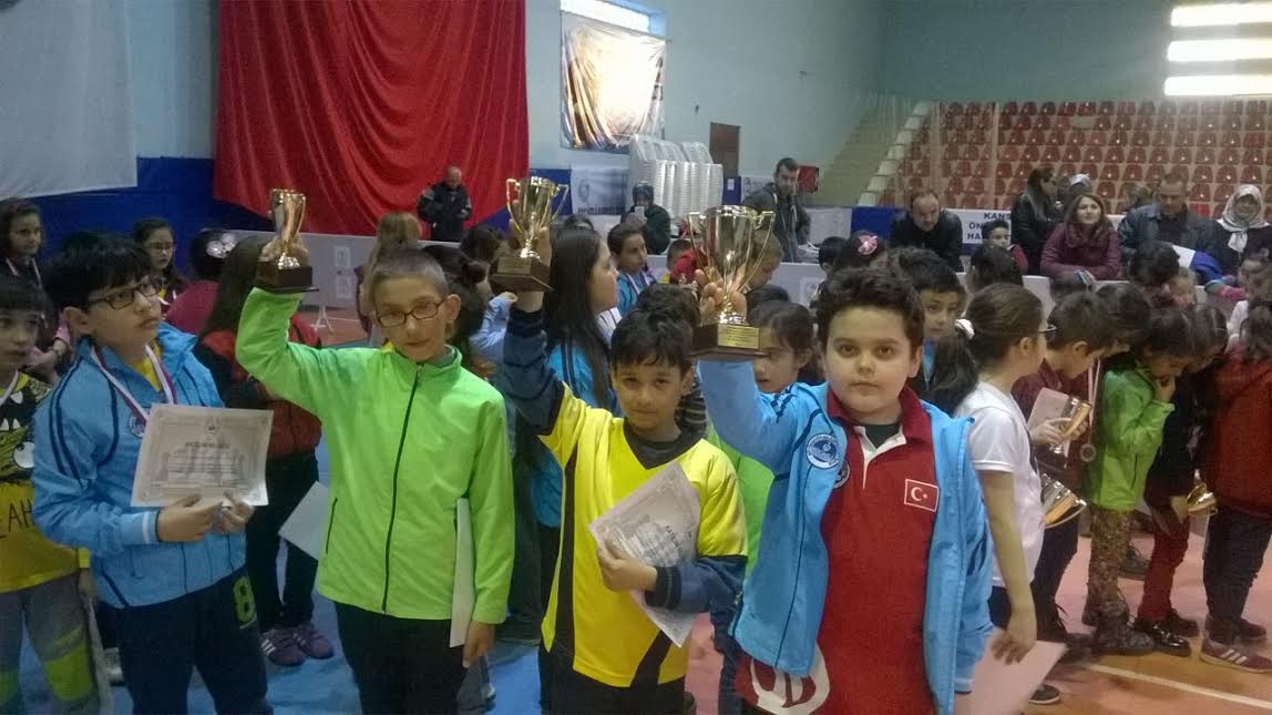 Satrançcılar hamlelerini 23 Nisan’da yaptı