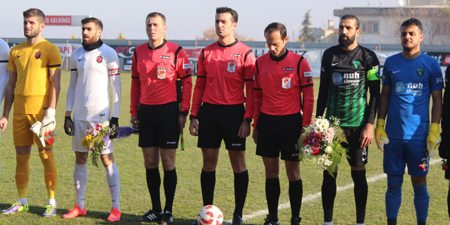 Derbiye aynı hakem atandı