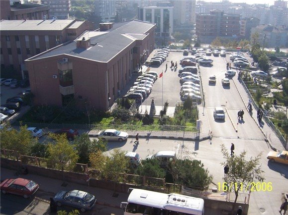 Doktoru silahla tehdit etti iddiası!