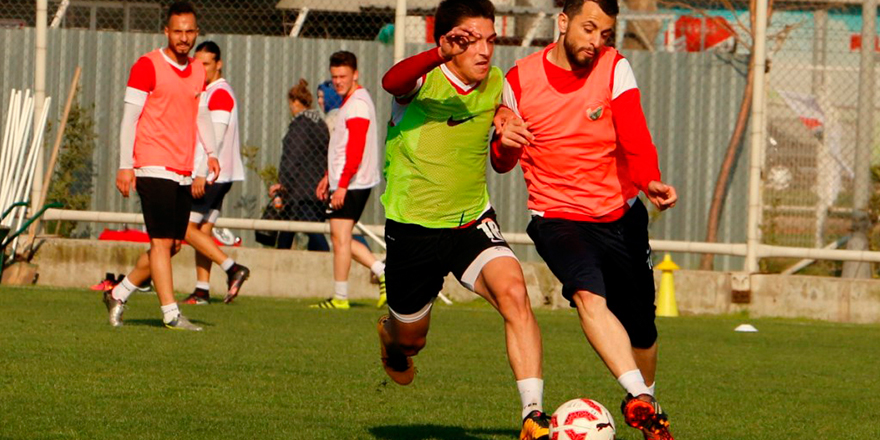 Birlik’te sahne gençlerin