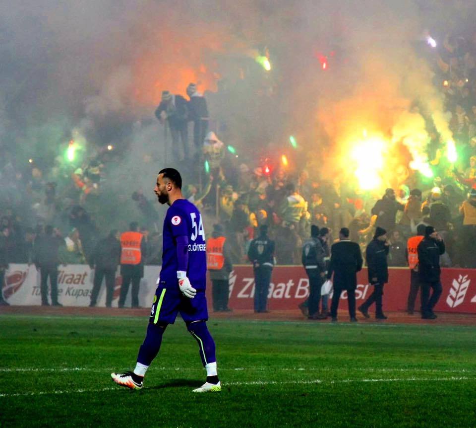 ŞEYTANIN BACAĞINI KIR DARICA