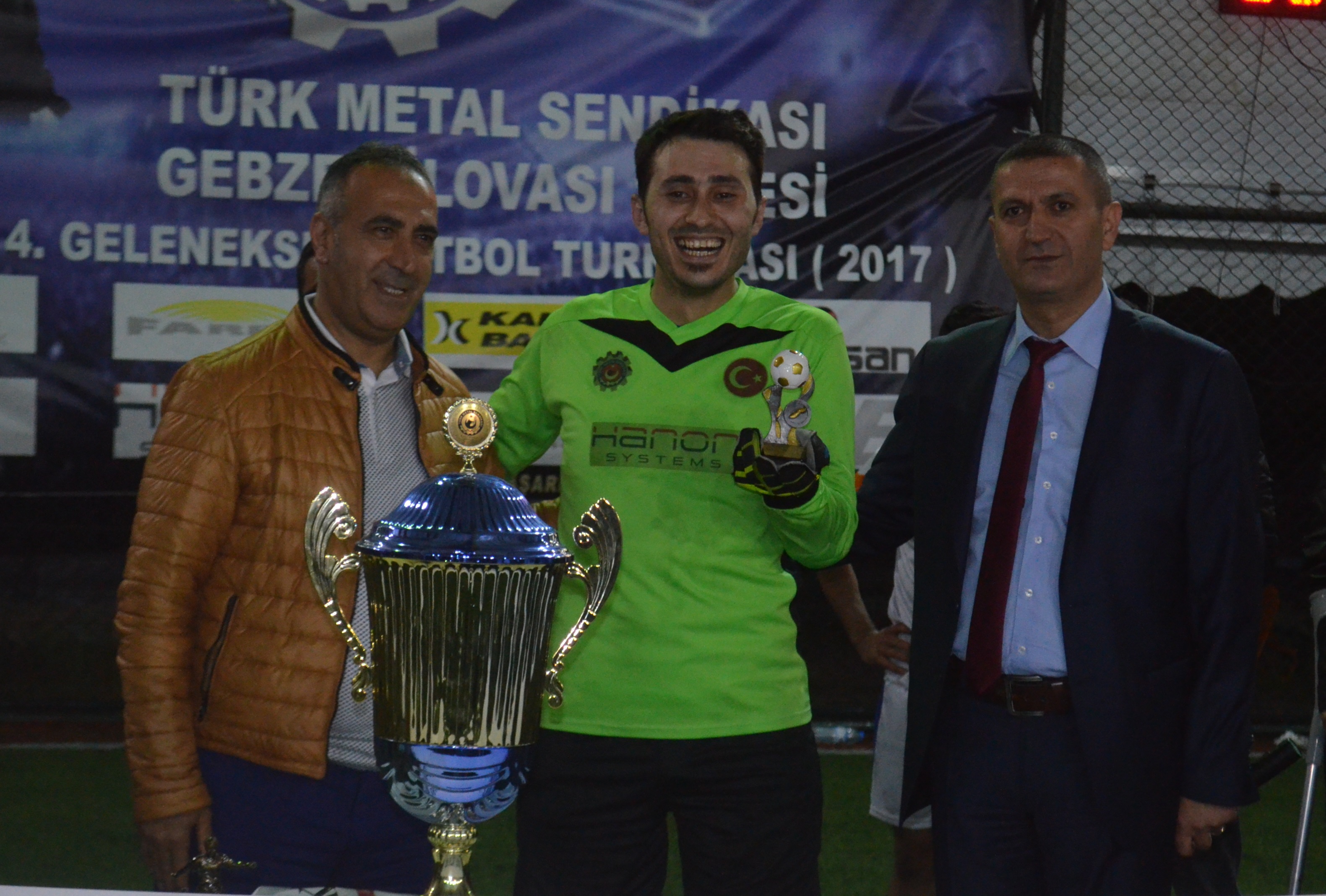 GOL KRALI ENİS TATLIDİLLİ