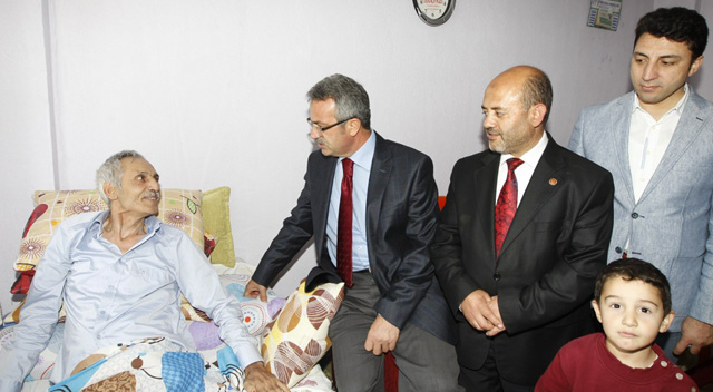 Başkan Köşker’den çat-kapı ziyaretler