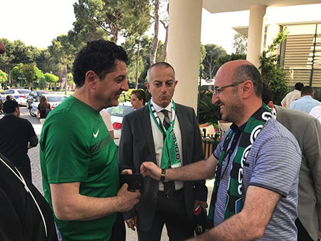 CEYHAN YALNIZ BIRAKMADI