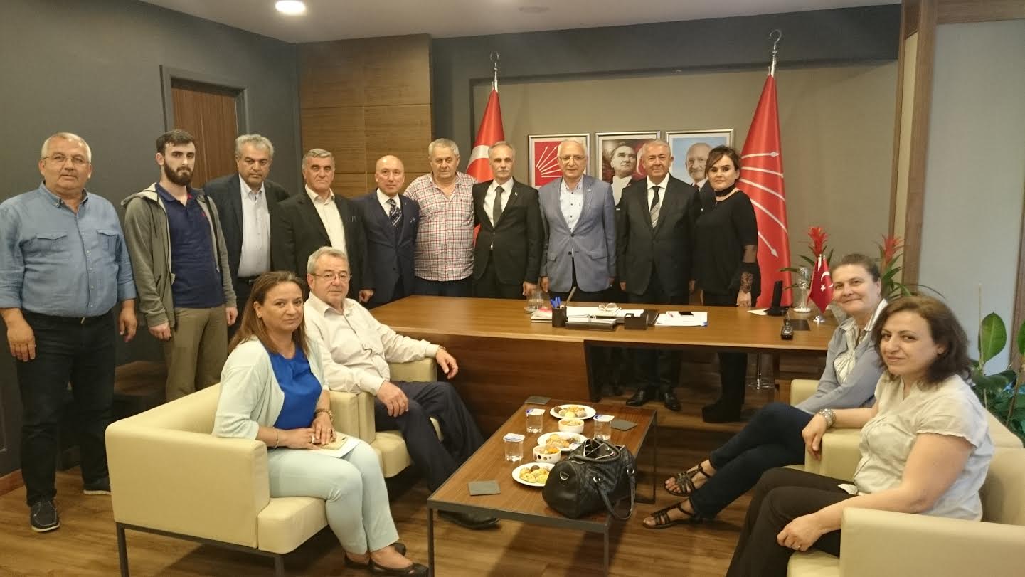 Kocaeli Abhas Derneği CHP’yi ziyaret etti