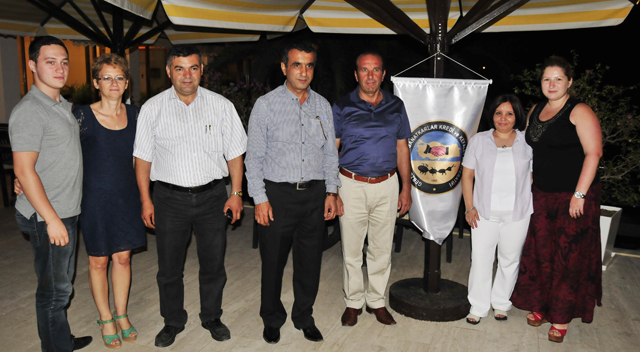 ‘Esnafın ve sanatkârın büyümesi için varız’