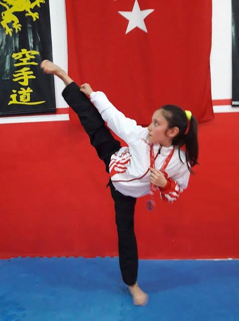 DARICA’LI SPORCU BALKAN ÜÇÜNCÜSÜ OLDU